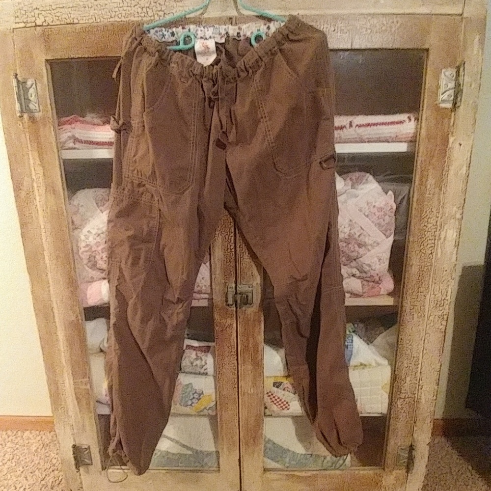 Koi Scrubs